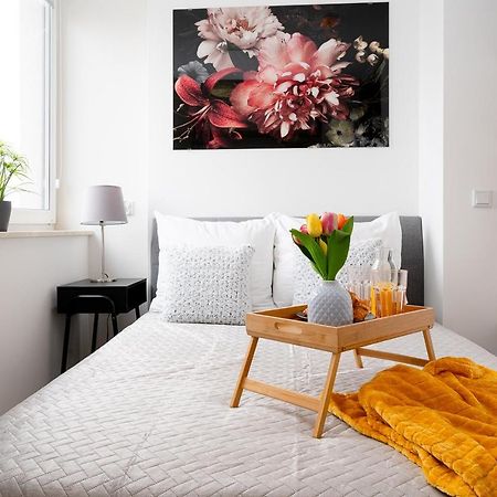 Easy Rent Apartments - Smart 708 لوبلين المظهر الخارجي الصورة