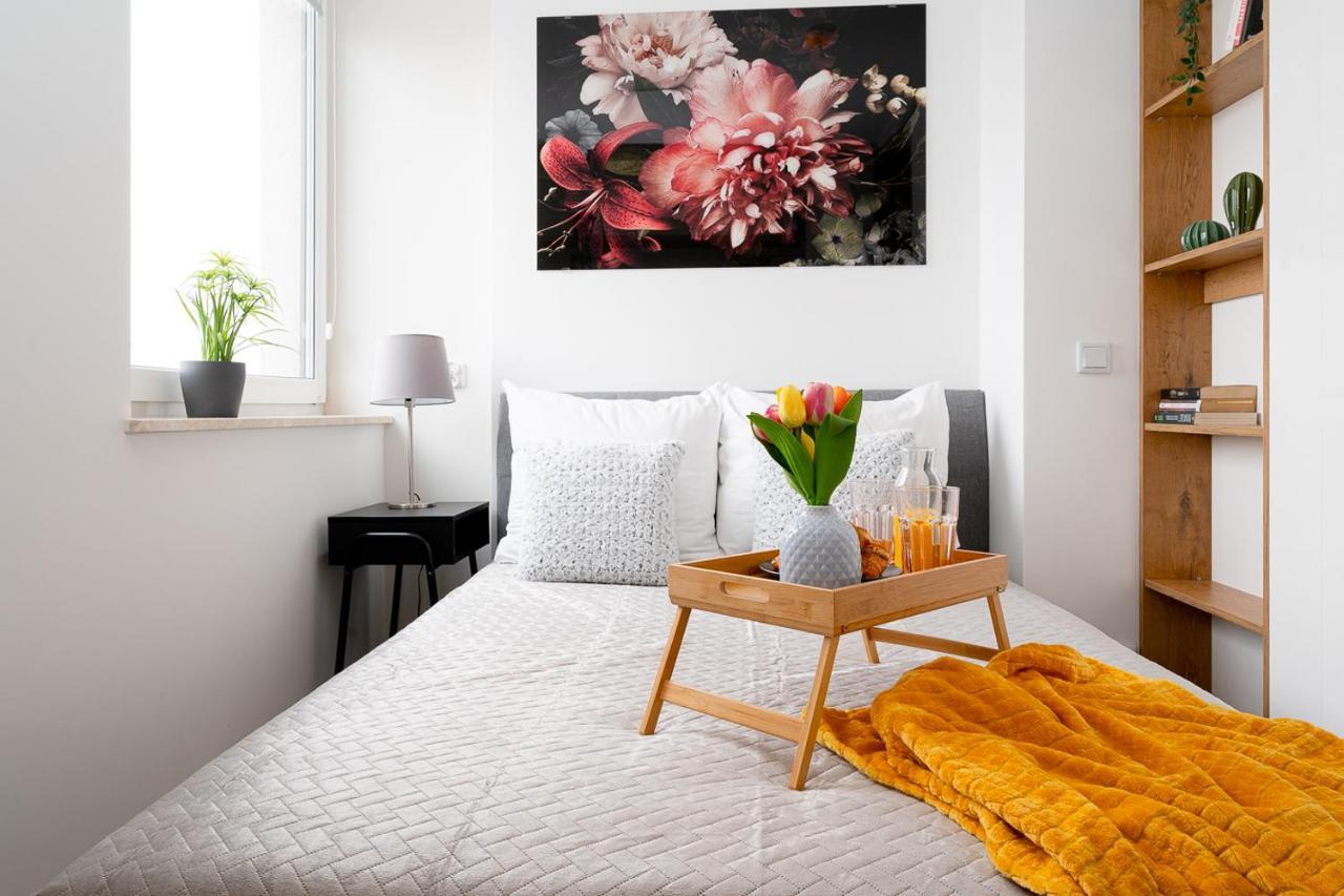 Easy Rent Apartments - Smart 708 لوبلين المظهر الخارجي الصورة